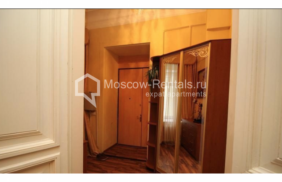 Photo #10 2-room (1 BR) apartment for <a href="http://moscow-rentals.ru/en/articles/long-term-rent" target="_blank">a long-term</a> rent
 in Russia, Moscow, Pokrovka str, 34