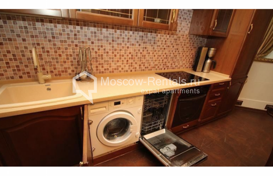 Photo #7 2-room (1 BR) apartment for <a href="http://moscow-rentals.ru/en/articles/long-term-rent" target="_blank">a long-term</a> rent
 in Russia, Moscow, Pokrovka str, 34