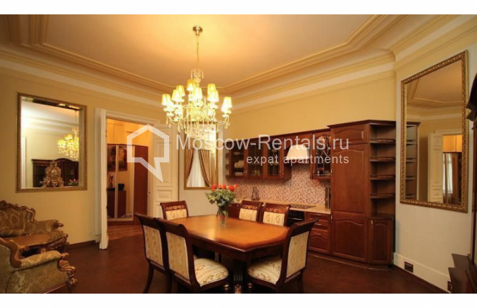 Photo #1 2-room (1 BR) apartment for <a href="http://moscow-rentals.ru/en/articles/long-term-rent" target="_blank">a long-term</a> rent
 in Russia, Moscow, Pokrovka str, 34