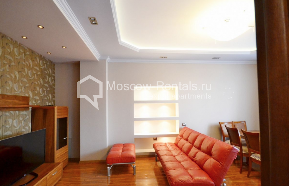 Photo #2 3-room (2 BR) apartment for <a href="http://moscow-rentals.ru/en/articles/long-term-rent" target="_blank">a long-term</a> rent
 in Russia, Moscow, Bolshoi Zlatouskinskyi lane, 3 А С 2