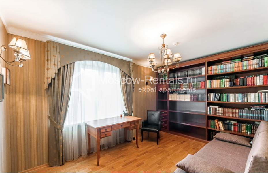 Photo #7 3-room (2 BR) apartment for <a href="http://moscow-rentals.ru/en/articles/long-term-rent" target="_blank">a long-term</a> rent
 in Russia, Moscow, Durasovskyi lane, 9