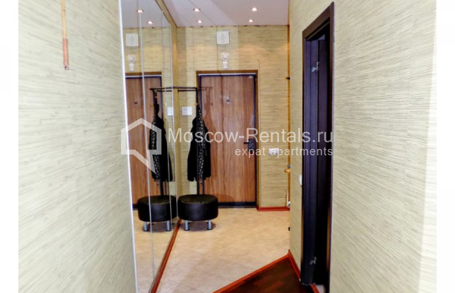 Photo #9 2-room (1 BR) apartment for <a href="http://moscow-rentals.ru/en/articles/long-term-rent" target="_blank">a long-term</a> rent
 in Russia, Moscow, Solyanka str, 1/2 к 2