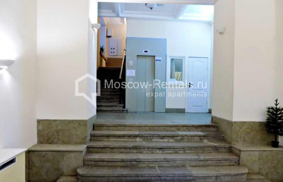 Photo #14 2-room (1 BR) apartment for <a href="http://moscow-rentals.ru/en/articles/long-term-rent" target="_blank">a long-term</a> rent
 in Russia, Moscow, Solyanka str, 1/2 к 2