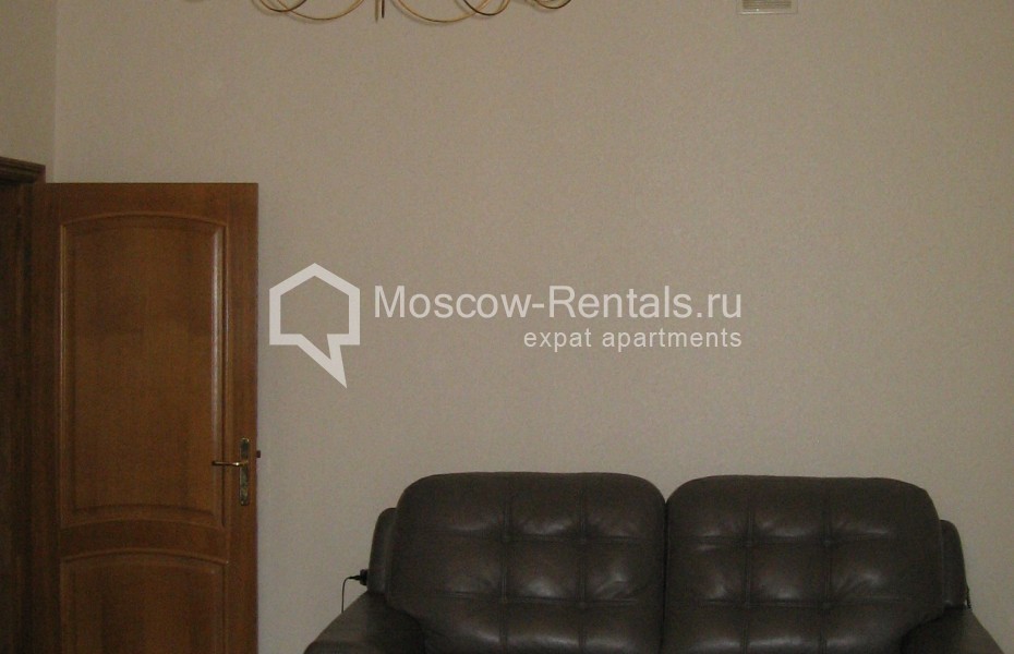 Photo #9 3-room (2 BR) apartment for <a href="http://moscow-rentals.ru/en/articles/long-term-rent" target="_blank">a long-term</a> rent
 in Russia, Moscow, Mira prosp, 85