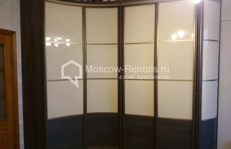 Photo #5 3-room (2 BR) apartment for <a href="http://moscow-rentals.ru/en/articles/long-term-rent" target="_blank">a long-term</a> rent
 in Russia, Moscow, Mira prosp, 85