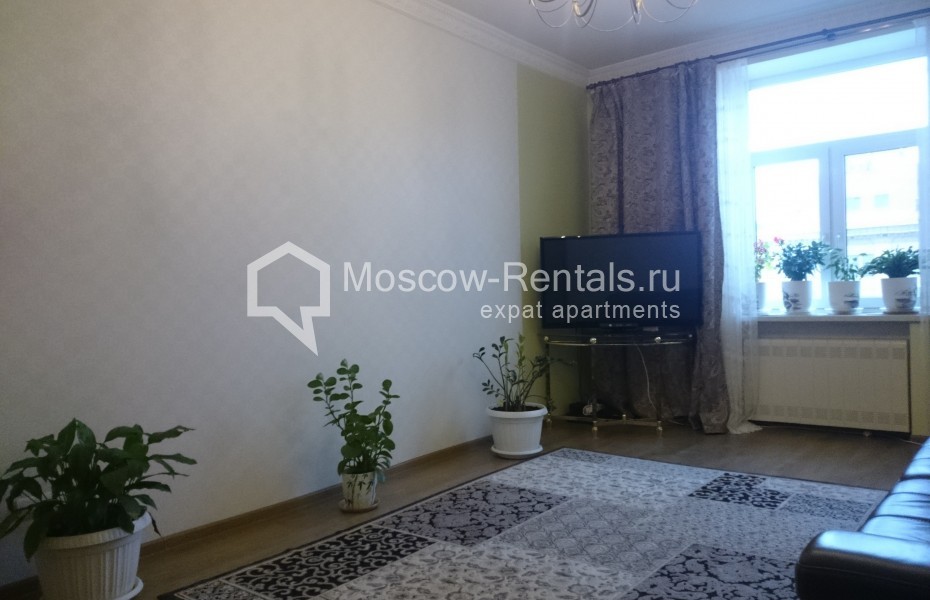 Photo #7 3-room (2 BR) apartment for <a href="http://moscow-rentals.ru/en/articles/long-term-rent" target="_blank">a long-term</a> rent
 in Russia, Moscow, Mira prosp, 85