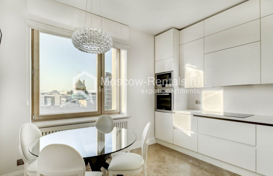 Photo #1 3-room (2 BR) apartment for <a href="http://moscow-rentals.ru/en/articles/long-term-rent" target="_blank">a long-term</a> rent
 in Russia, Moscow, Lesnaya str, 4 с1