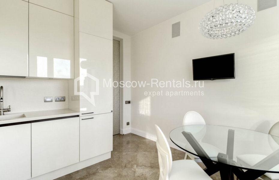 Photo #2 3-room (2 BR) apartment for <a href="http://moscow-rentals.ru/en/articles/long-term-rent" target="_blank">a long-term</a> rent
 in Russia, Moscow, Lesnaya str, 4 с1