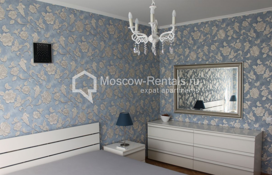 Photo #1 3-room (2 BR) apartment for <a href="http://moscow-rentals.ru/en/articles/long-term-rent" target="_blank">a long-term</a> rent
 in Russia, Moscow, Novolesnaya str, 18 К 1