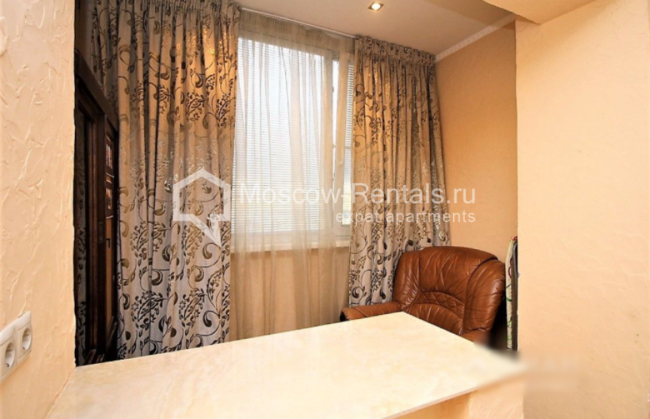 Photo #13 3-room (2 BR) apartment for <a href="http://moscow-rentals.ru/en/articles/long-term-rent" target="_blank">a long-term</a> rent
 in Russia, Moscow, Nizhnyaya str, 4