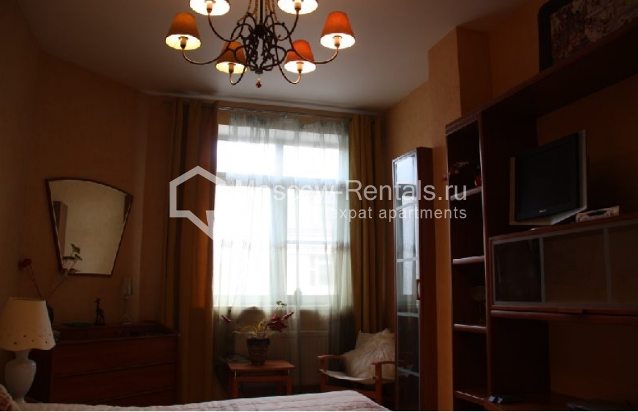 Photo #9 2-room (1 BR) apartment for <a href="http://moscow-rentals.ru/en/articles/long-term-rent" target="_blank">a long-term</a> rent
 in Russia, Moscow, Dolgorukovskaya str, 6