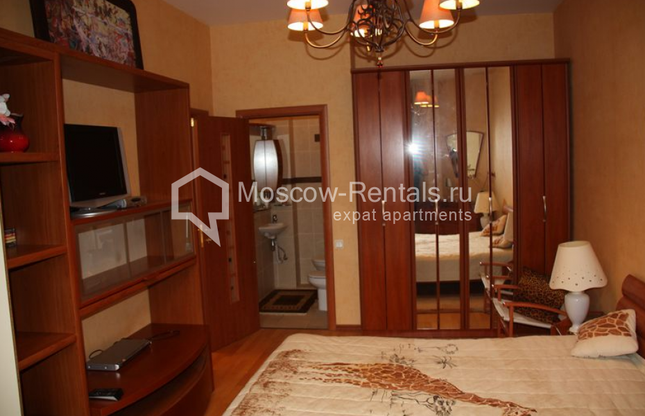 Photo #10 2-room (1 BR) apartment for <a href="http://moscow-rentals.ru/en/articles/long-term-rent" target="_blank">a long-term</a> rent
 in Russia, Moscow, Dolgorukovskaya str, 6