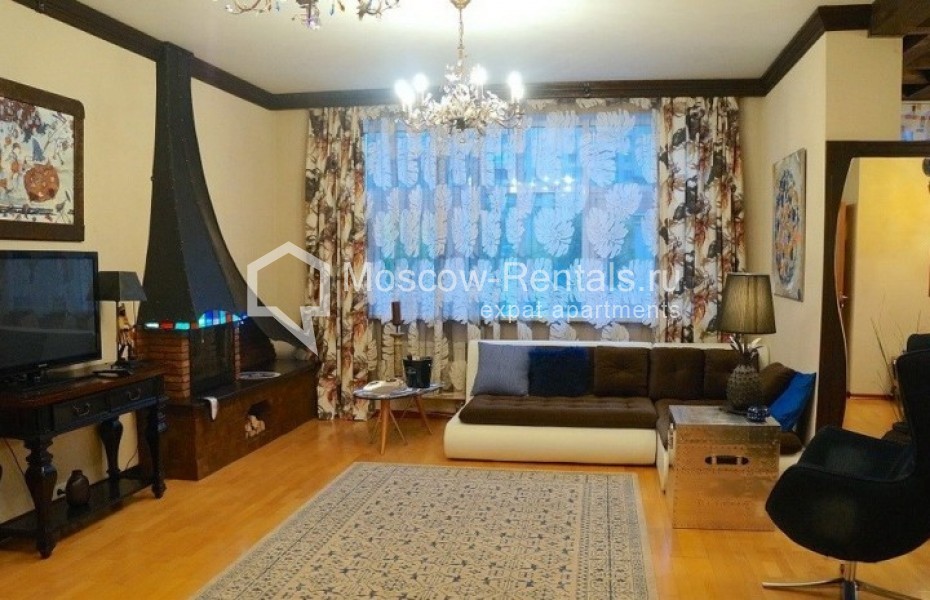 Photo #1 2-room (1 BR) apartment for <a href="http://moscow-rentals.ru/en/articles/long-term-rent" target="_blank">a long-term</a> rent
 in Russia, Moscow, Dolgorukovskaya str, 6