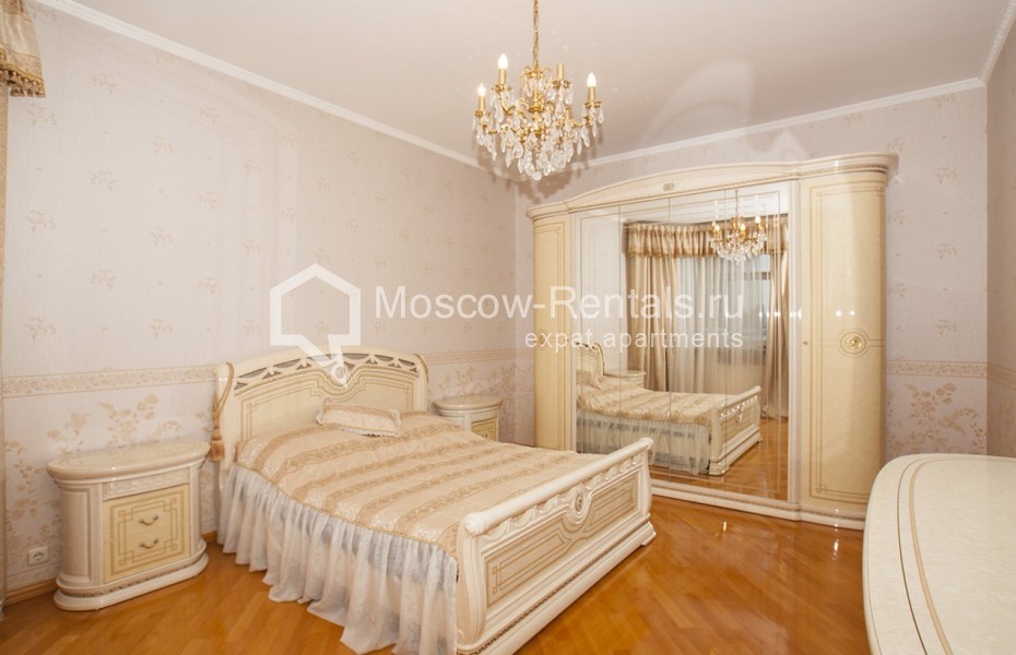 Photo #5 3-room (2 BR) apartment for <a href="http://moscow-rentals.ru/en/articles/long-term-rent" target="_blank">a long-term</a> rent
 in Russia, Moscow, Lobachevskogo str, 92к5
