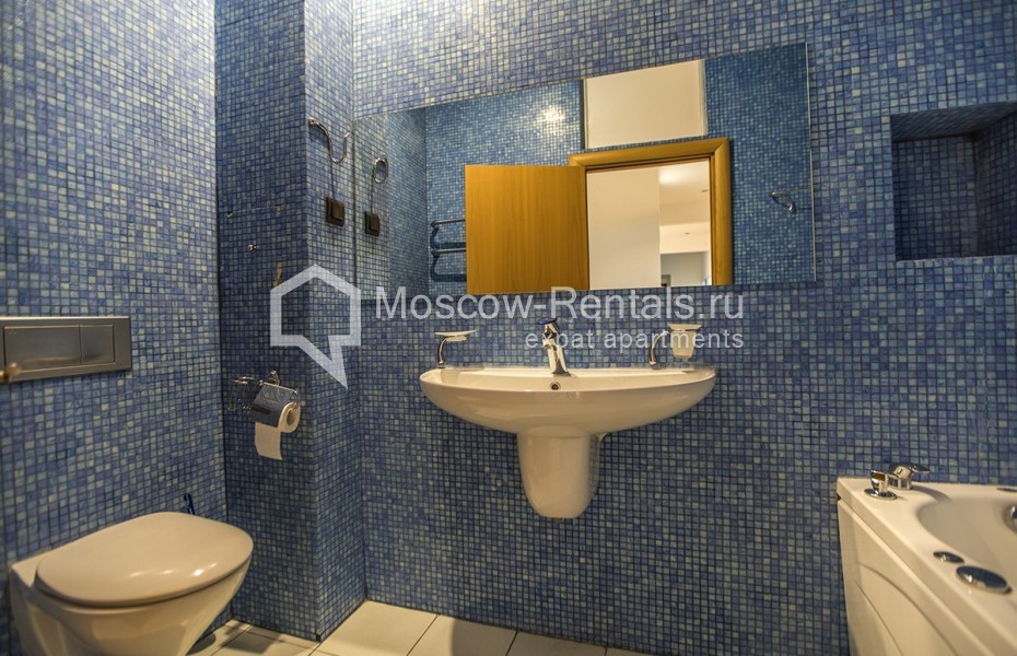 Photo #10 4-room (3 BR) apartment for <a href="http://moscow-rentals.ru/en/articles/long-term-rent" target="_blank">a long-term</a> rent
 in Russia, Moscow, Tverskaya str, 19