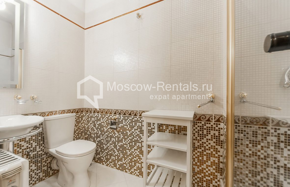 Photo #23 3-room (2 BR) apartment for <a href="http://moscow-rentals.ru/en/articles/long-term-rent" target="_blank">a long-term</a> rent
 in Russia, Moscow, Tverskaya str, 6 С 6