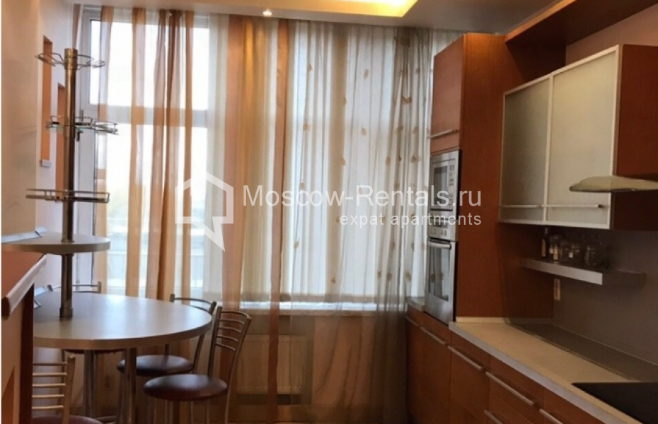 Photo #7 4-room (3 BR) apartment for <a href="http://moscow-rentals.ru/en/articles/long-term-rent" target="_blank">a long-term</a> rent
 in Russia, Moscow, Leningradskyi prospect, 76 К 1