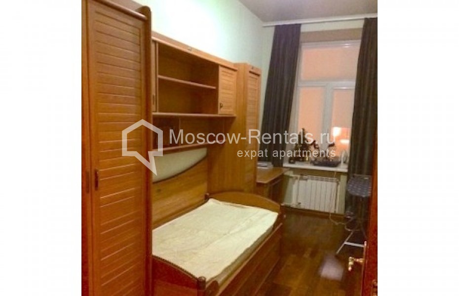 Photo #8 3-room (2 BR) apartment for <a href="http://moscow-rentals.ru/en/articles/long-term-rent" target="_blank">a long-term</a> rent
 in Russia, Moscow, Sadovaya-Triumfalnaya str, 4/10