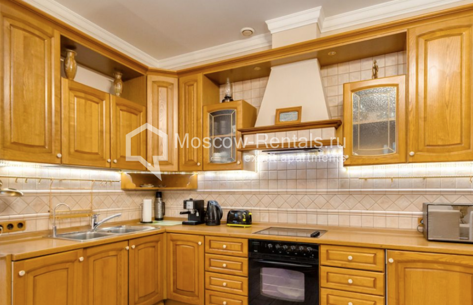 Photo #5 3-room (2 BR) apartment for <a href="http://moscow-rentals.ru/en/articles/long-term-rent" target="_blank">a long-term</a> rent
 in Russia, Moscow, 1st Tverskoi-Yamskoi lane, 16