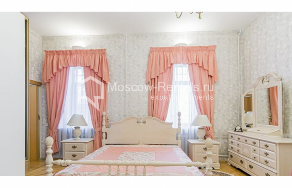 Photo #5 3-room (2 BR) apartment for <a href="http://moscow-rentals.ru/en/articles/long-term-rent" target="_blank">a long-term</a> rent
 in Russia, Moscow, Borby sq, 13