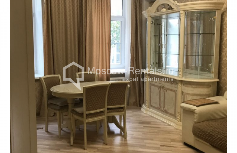 Photo #4 3-room (2 BR) apartment for <a href="http://moscow-rentals.ru/en/articles/long-term-rent" target="_blank">a long-term</a> rent
 in Russia, Moscow, Novoslobodskaya str, 71