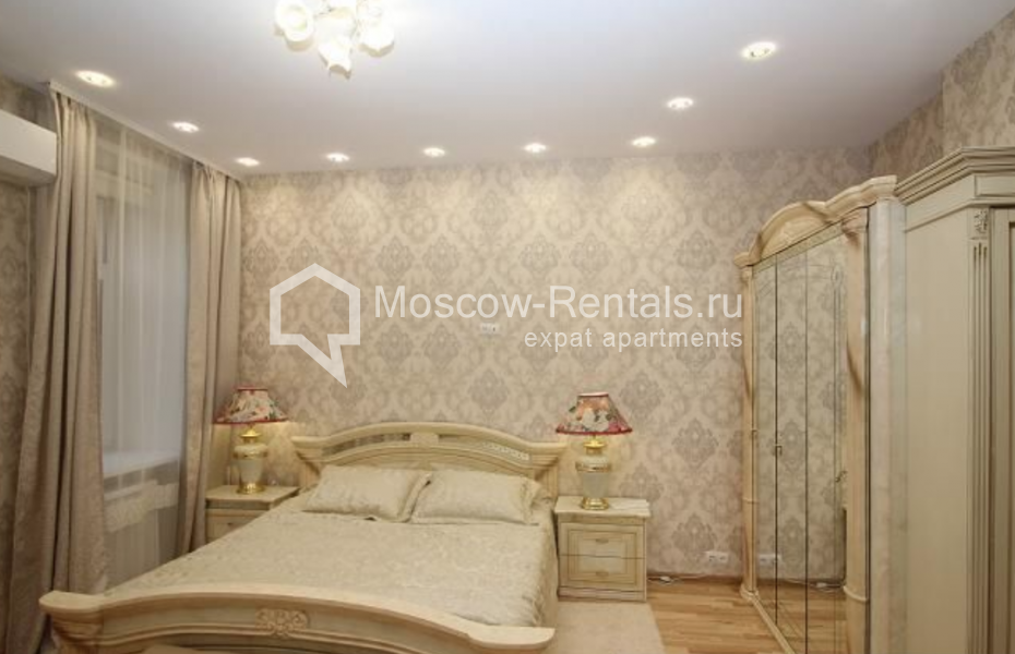 Photo #10 3-room (2 BR) apartment for <a href="http://moscow-rentals.ru/en/articles/long-term-rent" target="_blank">a long-term</a> rent
 in Russia, Moscow, Novoslobodskaya str, 71