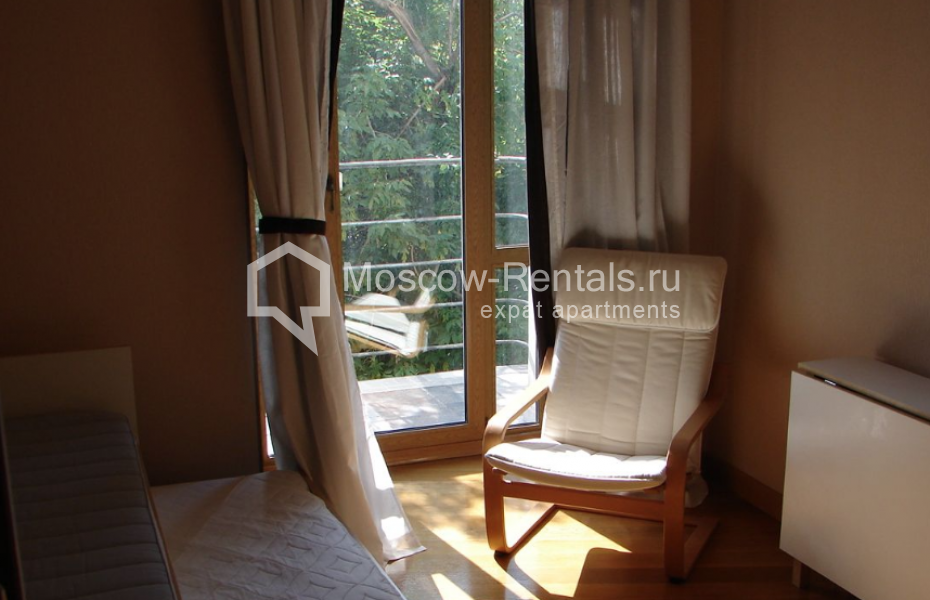 Photo #1 3-room (2 BR) apartment for <a href="http://moscow-rentals.ru/en/articles/long-term-rent" target="_blank">a long-term</a> rent
 in Russia, Moscow, Lesnaya str, 4 с 1