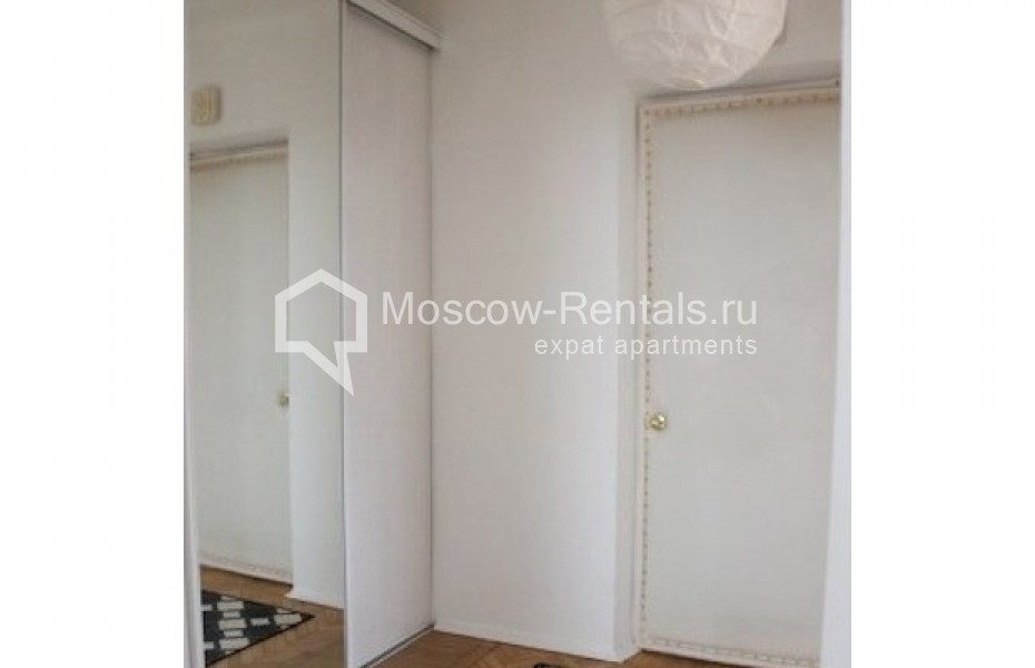 Photo #4 3-room (2 BR) apartment for <a href="http://moscow-rentals.ru/en/articles/long-term-rent" target="_blank">a long-term</a> rent
 in Russia, Moscow, Skaternyj lane. 17