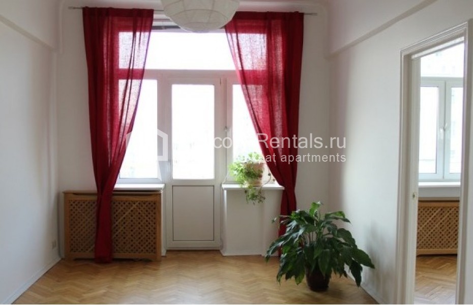 Photo #1 3-room (2 BR) apartment for <a href="http://moscow-rentals.ru/en/articles/long-term-rent" target="_blank">a long-term</a> rent
 in Russia, Moscow, Skaternyj lane. 17