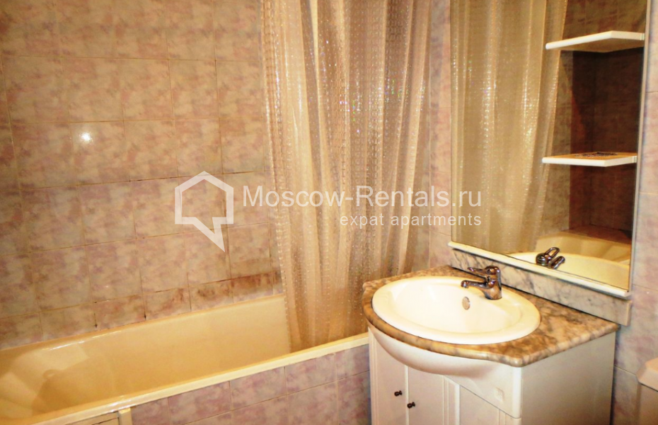 Photo #9 3-room (2 BR) apartment for <a href="http://moscow-rentals.ru/en/articles/long-term-rent" target="_blank">a long-term</a> rent
 in Russia, Moscow, Leningradskyi prosp, 14 к 2