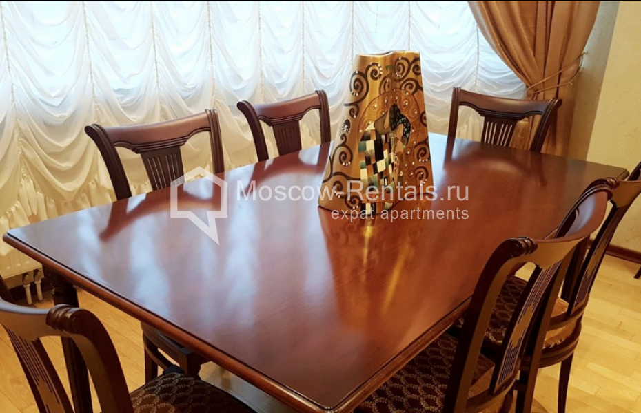 Photo #3 3-room (2 BR) apartment for <a href="http://moscow-rentals.ru/en/articles/long-term-rent" target="_blank">a long-term</a> rent
 in Russia, Moscow, Dolgorukovskaya str, 6