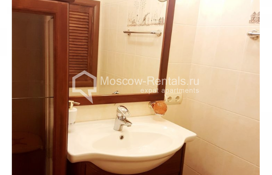 Photo #19 3-room (2 BR) apartment for <a href="http://moscow-rentals.ru/en/articles/long-term-rent" target="_blank">a long-term</a> rent
 in Russia, Moscow, Dolgorukovskaya str, 6