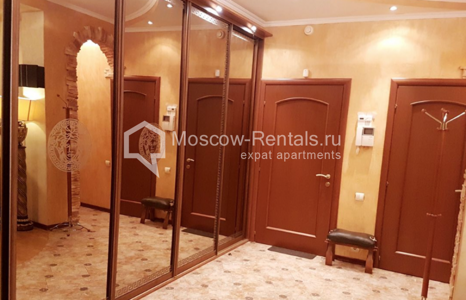Photo #21 3-room (2 BR) apartment for <a href="http://moscow-rentals.ru/en/articles/long-term-rent" target="_blank">a long-term</a> rent
 in Russia, Moscow, Dolgorukovskaya str, 6