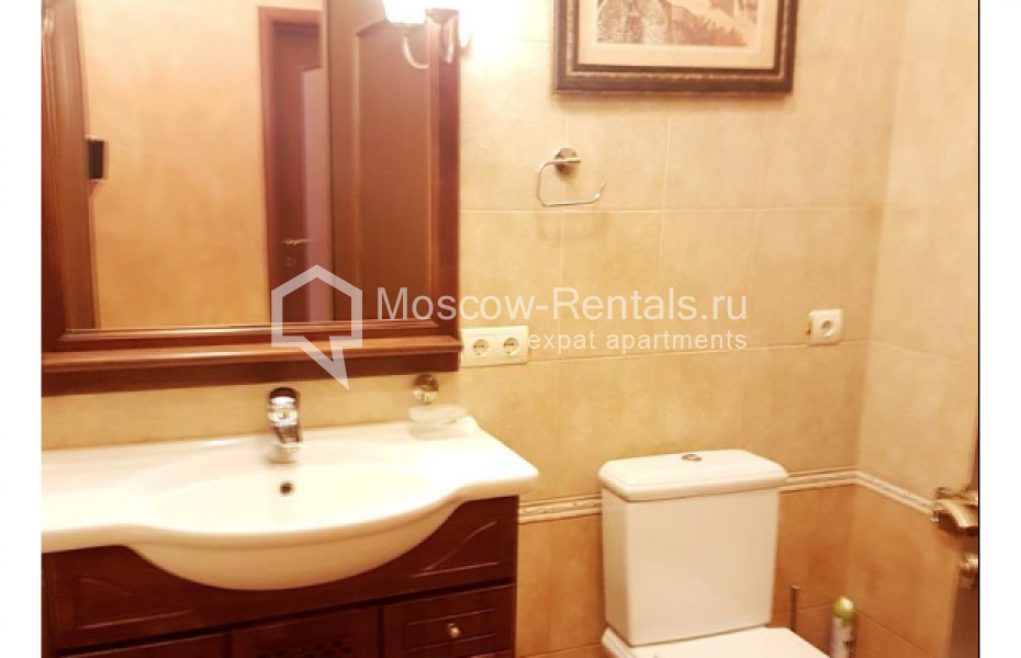 Photo #16 3-room (2 BR) apartment for <a href="http://moscow-rentals.ru/en/articles/long-term-rent" target="_blank">a long-term</a> rent
 in Russia, Moscow, Dolgorukovskaya str, 6