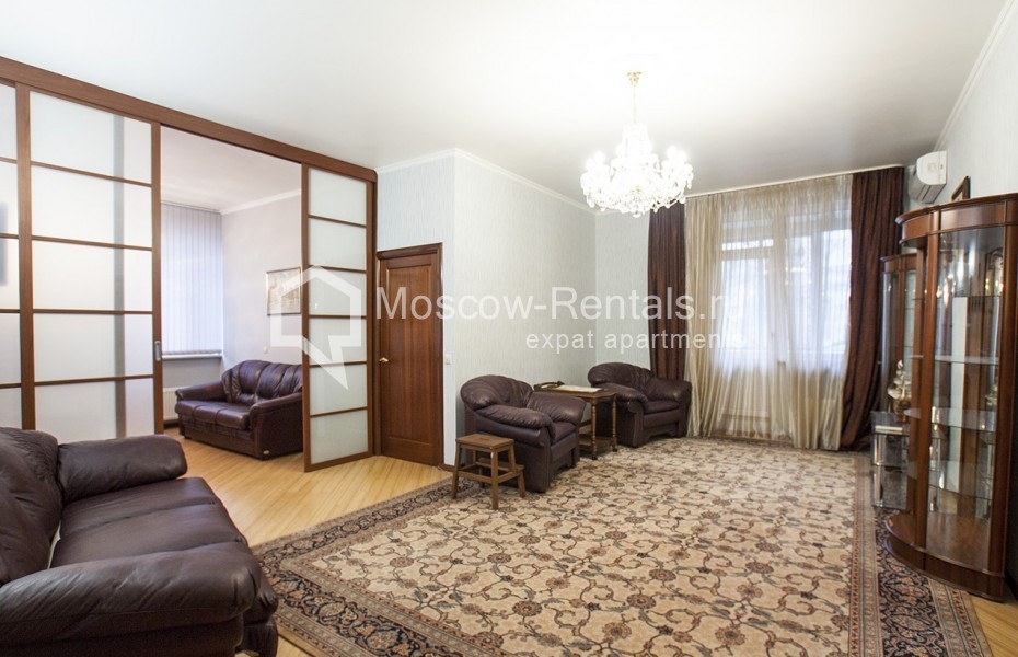 Photo #6 3-room (2 BR) apartment for <a href="http://moscow-rentals.ru/en/articles/long-term-rent" target="_blank">a long-term</a> rent
 in Russia, Moscow, Shabolovka str, 23 к 1