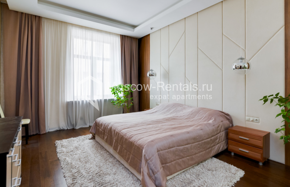 Photo #8 4-room (3 BR) apartment for <a href="http://moscow-rentals.ru/en/articles/long-term-rent" target="_blank">a long-term</a> rent
 in Russia, Moscow, Ostozhenka str, 3/14