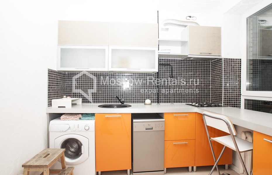 Photo #11 2-room (1 BR) apartment for <a href="http://moscow-rentals.ru/en/articles/long-term-rent" target="_blank">a long-term</a> rent
 in Russia, Moscow, Khomutovskyi tupik, 4 к 1