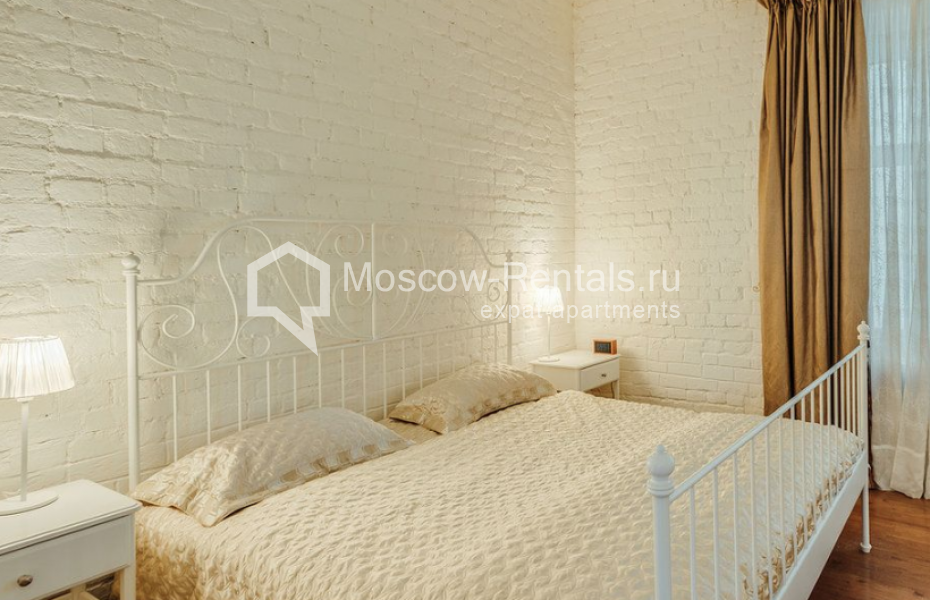 Photo #11 3-room (2 BR) apartment for <a href="http://moscow-rentals.ru/en/articles/long-term-rent" target="_blank">a long-term</a> rent
 in Russia, Moscow, Staryi Tolmachevskyi lane, 17 с 2
