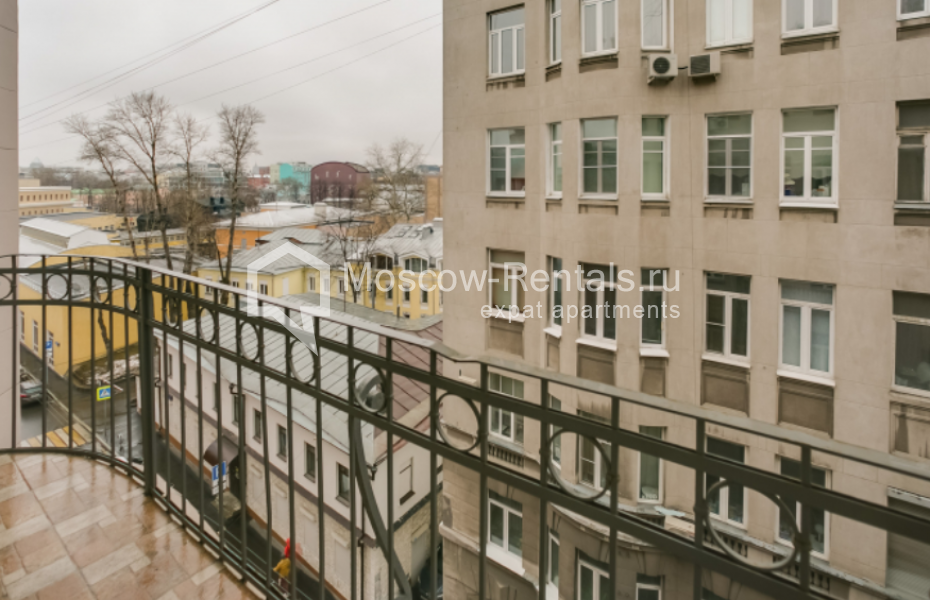 Photo #10 4-room (3 BR) apartment for <a href="http://moscow-rentals.ru/en/articles/long-term-rent" target="_blank">a long-term</a> rent
 in Russia, Moscow, Likhov lane, 8