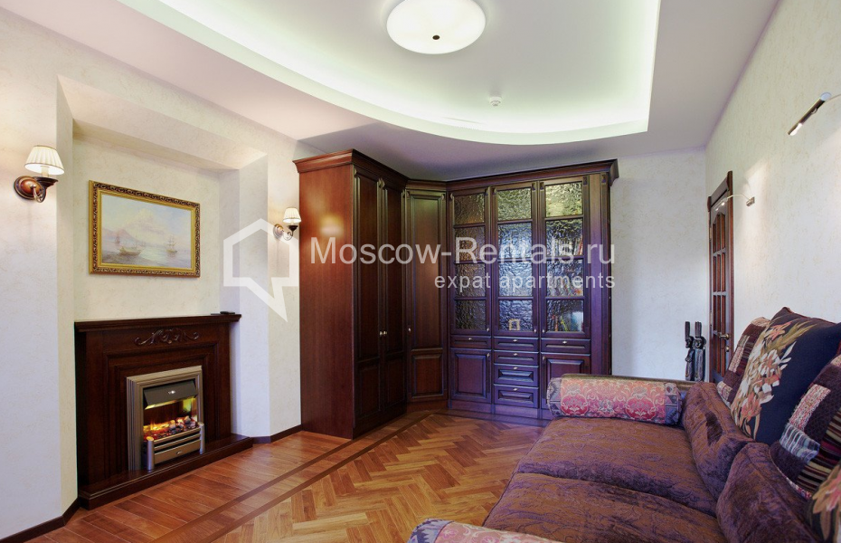Photo #18 4-room (3 BR) apartment for <a href="http://moscow-rentals.ru/en/articles/long-term-rent" target="_blank">a long-term</a> rent
 in Russia, Moscow, Sadovaya-Spasskaya str, 19 к 1