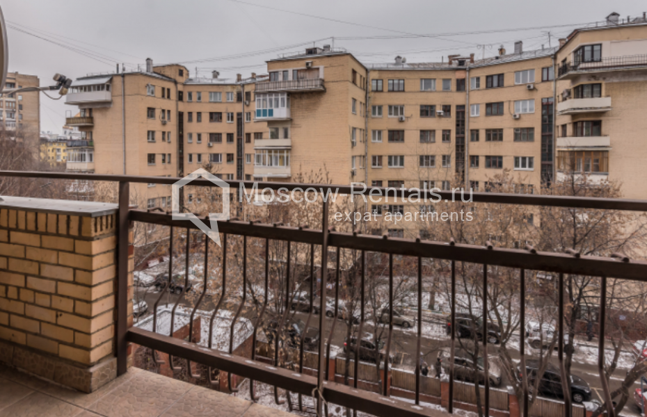 Photo #13 4-room (3 BR) apartment for <a href="http://moscow-rentals.ru/en/articles/long-term-rent" target="_blank">a long-term</a> rent
 in Russia, Moscow, Sivtsev Vrazhek, 20