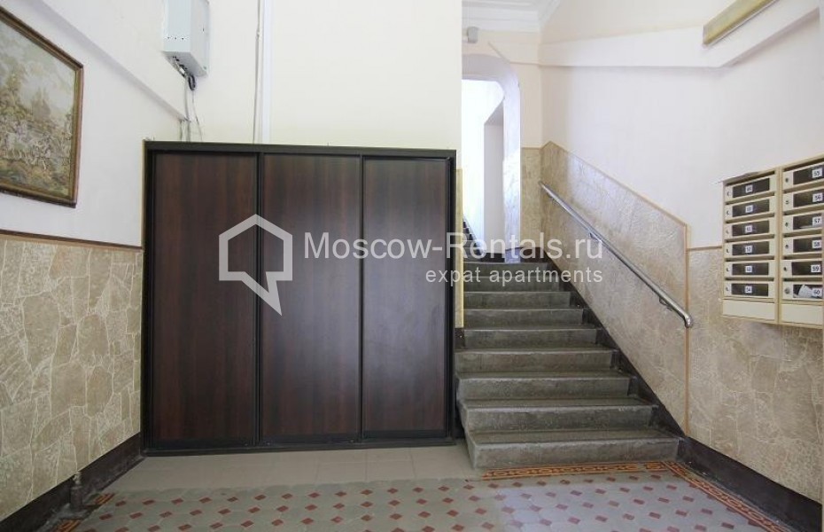 Photo #23 4-room (3 BR) apartment for <a href="http://moscow-rentals.ru/en/articles/long-term-rent" target="_blank">a long-term</a> rent
 in Russia, Moscow, Pushkarev lane, 8