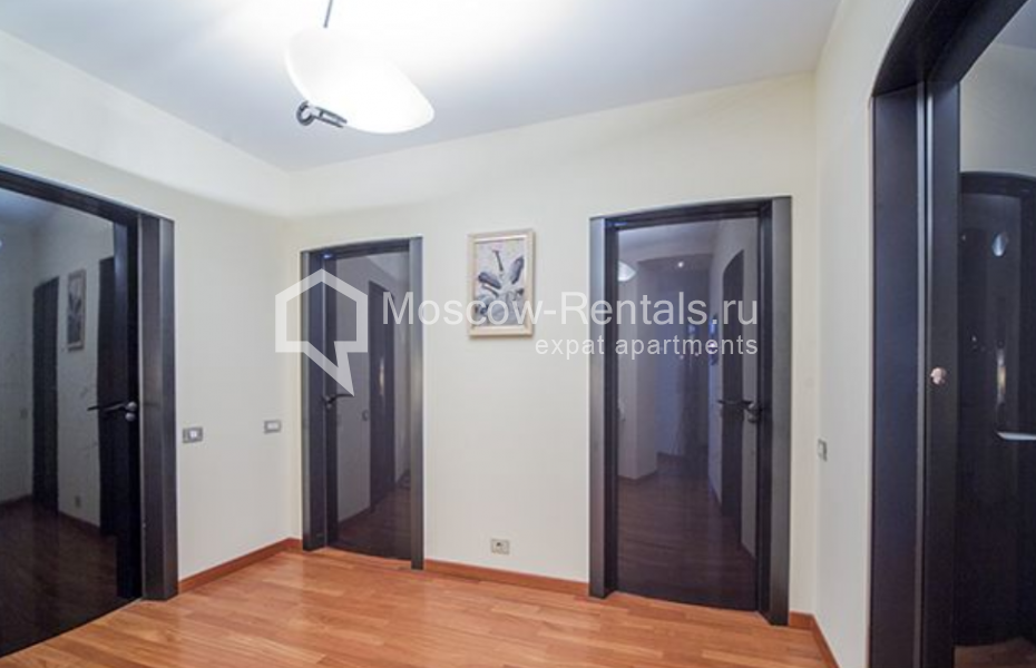 Photo #14 4-room (3 BR) apartment for <a href="http://moscow-rentals.ru/en/articles/long-term-rent" target="_blank">a long-term</a> rent
 in Russia, Moscow, Lyalin lane, 7/2 С 1