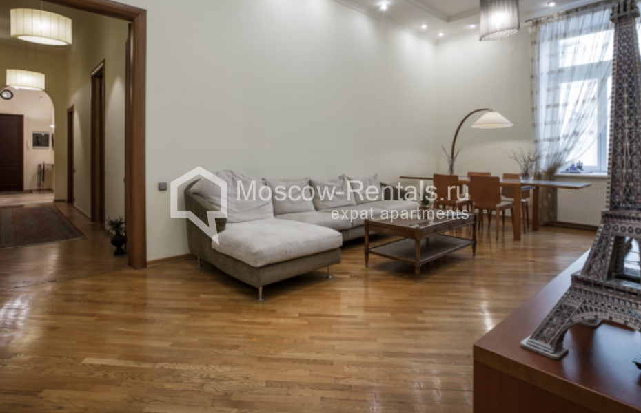 Photo #2 4-room (3 BR) apartment for <a href="http://moscow-rentals.ru/en/articles/long-term-rent" target="_blank">a long-term</a> rent
 in Russia, Moscow, Bolshoi Kislovskyi lane, 4 С 1