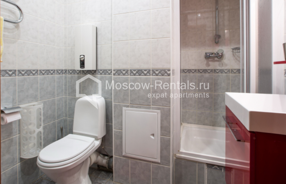 Photo #12 4-room (3 BR) apartment for <a href="http://moscow-rentals.ru/en/articles/long-term-rent" target="_blank">a long-term</a> rent
 in Russia, Moscow, Bolshoi Kislovskyi lane, 4 С 1