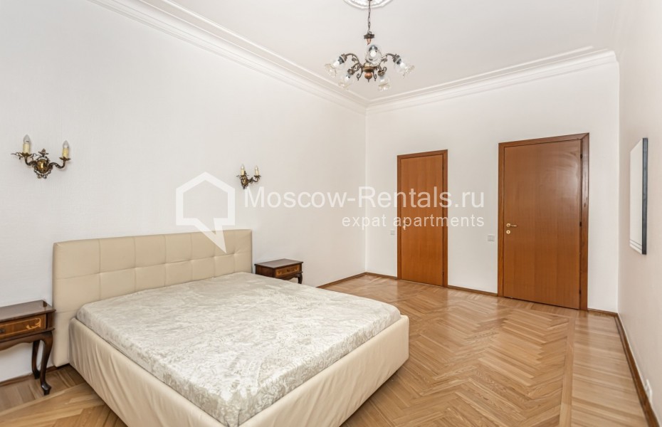 Photo #4 4-room (3 BR) apartment for <a href="http://moscow-rentals.ru/en/articles/long-term-rent" target="_blank">a long-term</a> rent
 in Russia, Moscow, Nikolaeva str, 4