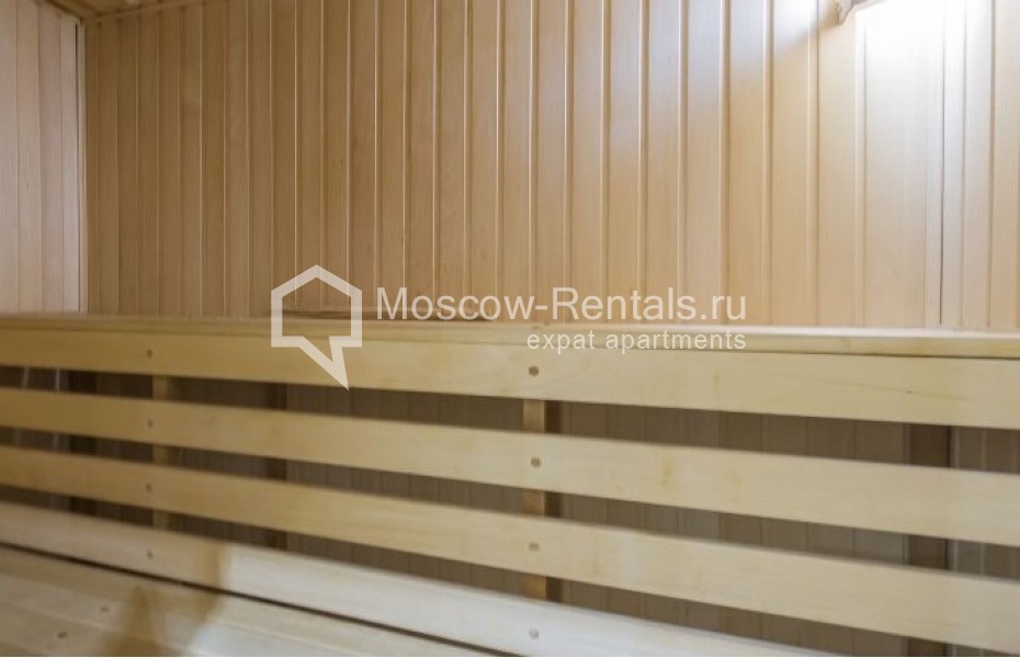 Photo #19 4-room (3 BR) apartment for <a href="http://moscow-rentals.ru/en/articles/long-term-rent" target="_blank">a long-term</a> rent
 in Russia, Moscow, Shabolovka str, 23 к 2