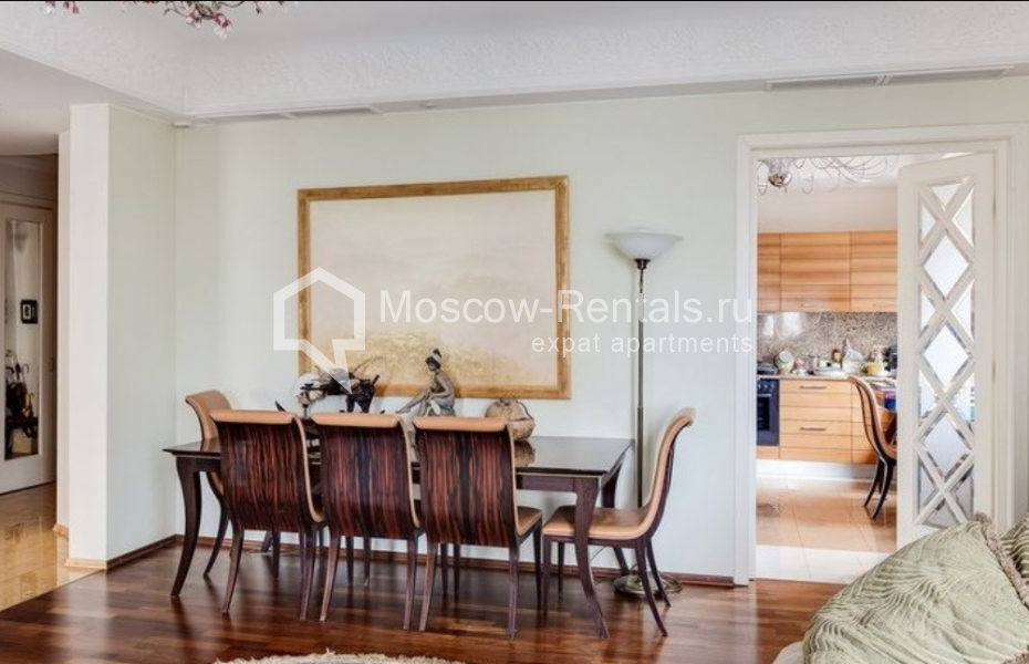 Photo #2 4-room (3 BR) apartment for <a href="http://moscow-rentals.ru/en/articles/long-term-rent" target="_blank">a long-term</a> rent
 in Russia, Moscow, Malaya Polyanka str, 5