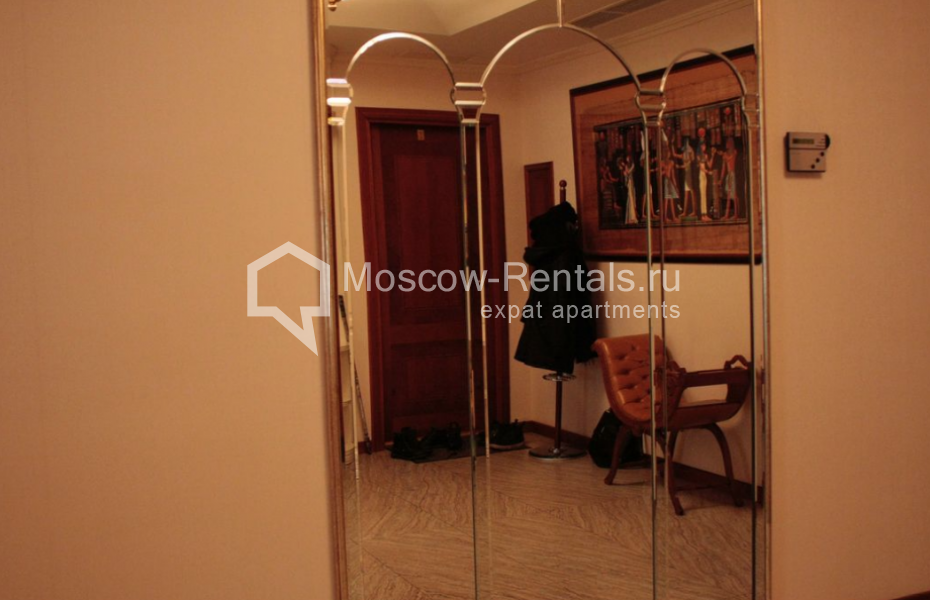 Photo #17 4-room (3 BR) apartment for <a href="http://moscow-rentals.ru/en/articles/long-term-rent" target="_blank">a long-term</a> rent
 in Russia, Moscow, Molochnyi lane, 11