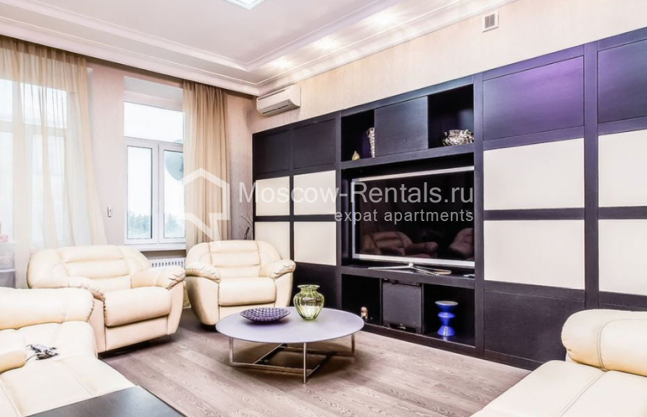 Photo #8 4-room (3 BR) apartment for <a href="http://moscow-rentals.ru/en/articles/long-term-rent" target="_blank">a long-term</a> rent
 in Russia, Moscow, Novaya Basmannaya str, 16 С 4